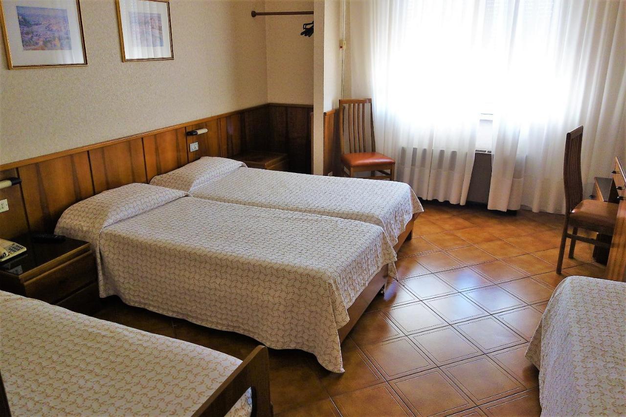 Euromotel Croce Bianca Verona Pokoj fotografie